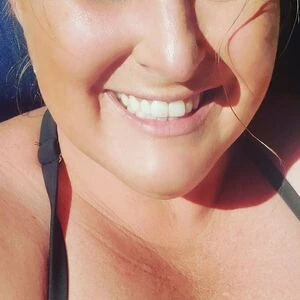 Angela Nicole