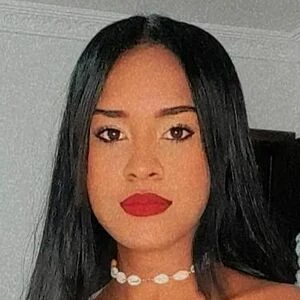 Fabiola Holystone