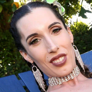 Ts Melanie