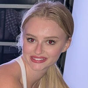 kate_boobs_wow