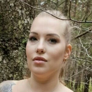 Ela Parzer