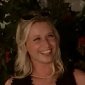 lauratreadgold0