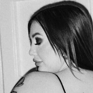 Emilyy Manson
