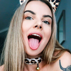 Larissa.lhaa