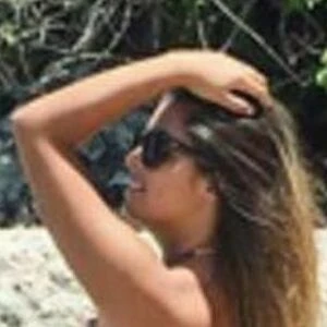Danielle Favatto