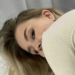 Holly Wolf