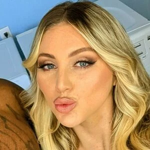 Kayley Gunner
