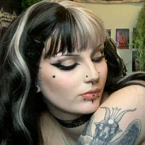 Ophelia Gray