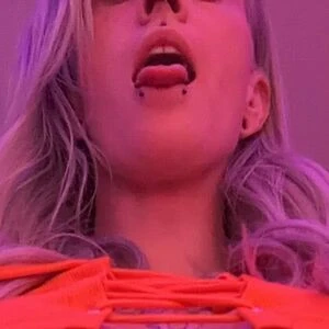 JoJosaysbreee