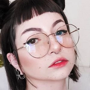 qosgirlnorway