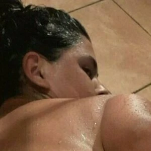 lesli98