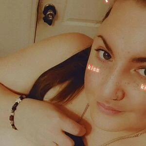 dani_no_pants