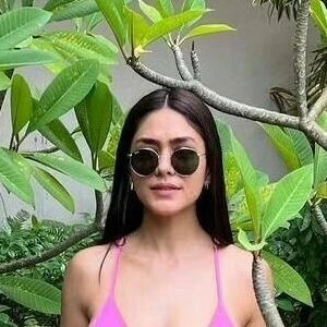 Mrunal Thakur