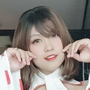 Carleen Ryu