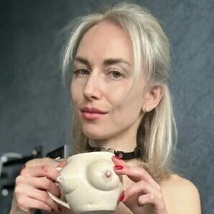 averil_kitty