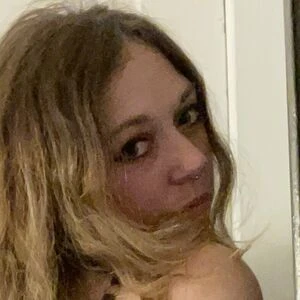 allimoonaxxx