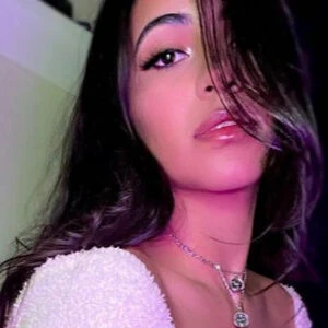 Sara Rios Asmr