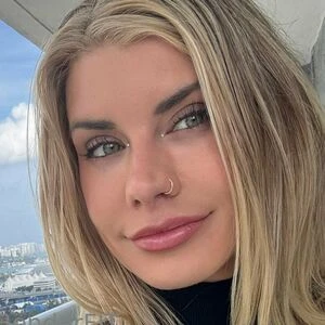 cassiebenderfitteaser