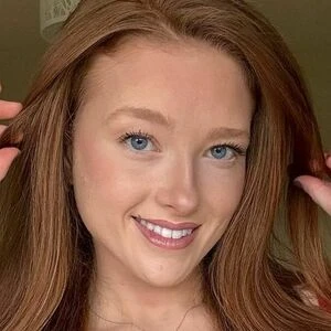 phoebeisginger