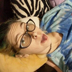 kittyplaysrough