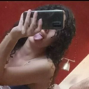 brunettewithcurls