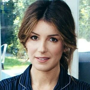 Shenae Grimes