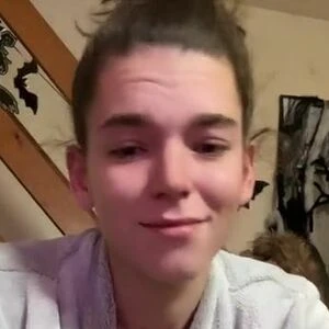 Chels McHodg