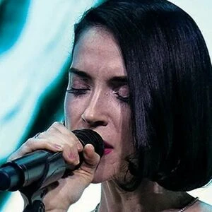 Annie Clark