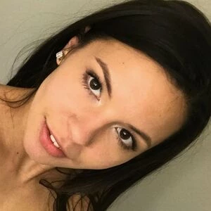 Elena Genevinne