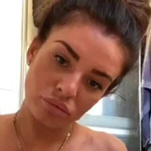 Holly Thompson