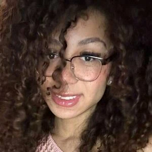 yasmimmfontes