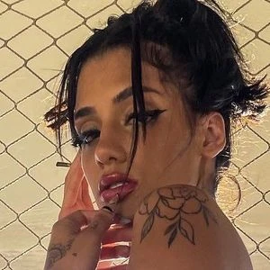 Azzy MC