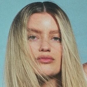 Mia Healey
