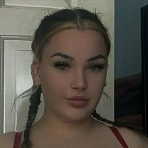 blondecurvybabevip