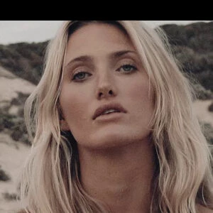 Lindsay Demyan