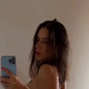 VixxieVie Content