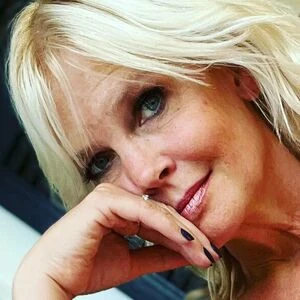 Hotwifeblondie