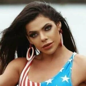 Suzy Cortez